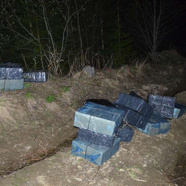 Aproximativ 26.500 pachete țigări confiscate la frontiera de nord