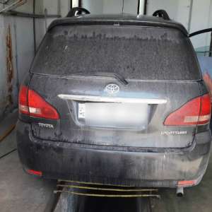 Țigări de contrabandă descoperite la frontiera de est