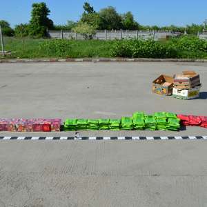 122 kg tutun și 2.370 pachete țigări confiscate de polițiștii de frontieră