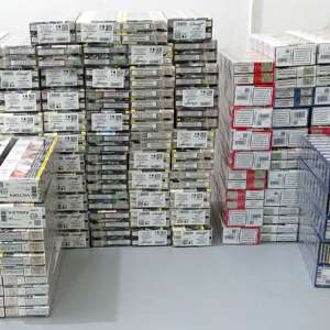 Aproximativ 1.500 pachete cu țigări, descoperite ascunse într-o autoutilitară la P.T.F. Giurgiu