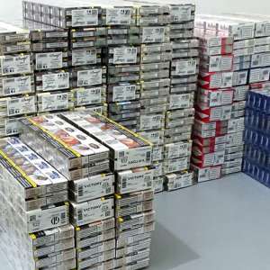 Aproximativ 1.500 pachete cu țigări, descoperite ascunse într-o autoutilitară la P.T.F. Giurgiu