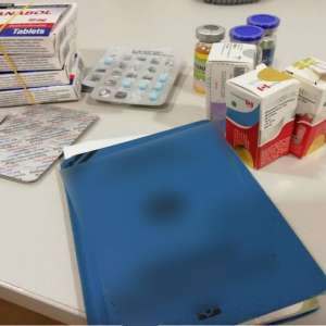 Substanţe anabolizante ascunse în bagaj, descoperite la Punctul de Trecere a Frontierei Aeroport Iași