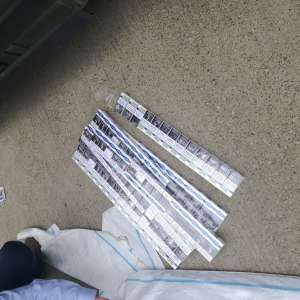 Alt autocamion, aceeași metodă de ascundere a țigărilor de contrabandă