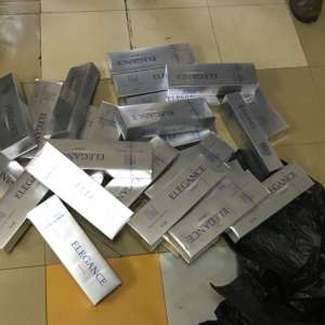 Țigări de contrabandă, descoperite la bordul unei nave sosite în Portul Constanța