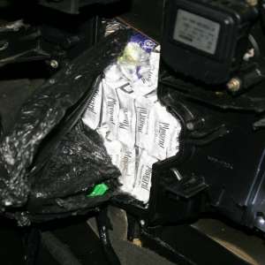 Bunuri în valoare de peste 95.600 lei, confiscate în urma unor acţiuni la frontieră