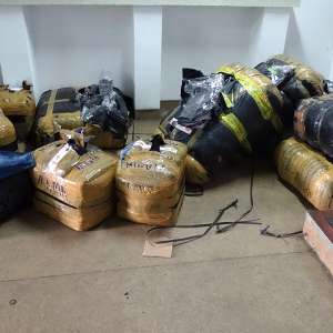 Bunuri, în valoare de peste 850.000 lei, susceptibile a fi contrafăcute, confiscate de  polițiștii de frontieră din cadrul I.T.P.F Giurgiu