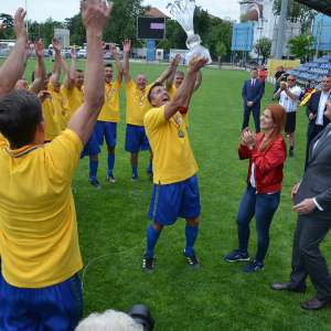 Frontiera Tomis Constanţa, câştigătoarea Cupei Regelui la Oină  pentru a patra oară