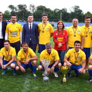 Frontiera Tomis Constanţa, câştigătoarea Cupei Regelui la Oină  pentru a patra oară