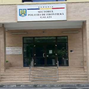 Autoturism Audi A 6 radiat din circulaţie, condus de un bărbat care nu avea acest drept