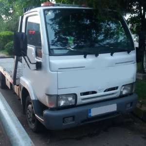 Autoutilitară căutată de autoritățile italiene, depistată în Albița