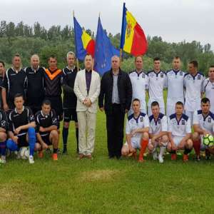 „Cupa Primăverii” disputată într-un meci amical româno-moldovean, la Botoşani