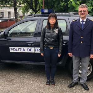 Tânără din Vietnam cu documentele altei persoane, depistată la frontieră