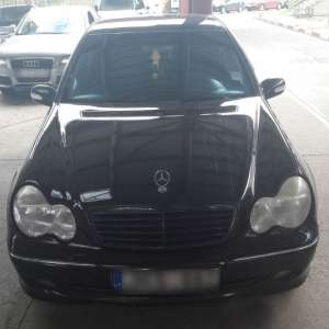 Autoturism radiat din circulaţie, descoperit în P.T.F. Sculeni   