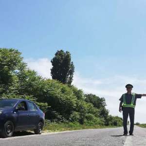 Depistat la volanul unui autoturism deşi consumase băuturi alcoolice