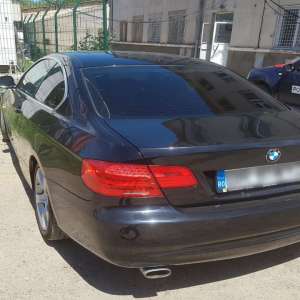 Autoturism de lux căutat de autorităţile din Marea Britanie, descoperit în Brăila