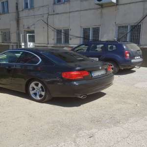 Autoturism de lux căutat de autorităţile din Marea Britanie, descoperit în Brăila