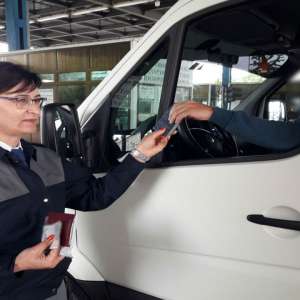 Facturi comerciale falsificate, depistate în P.T.F. Albița  