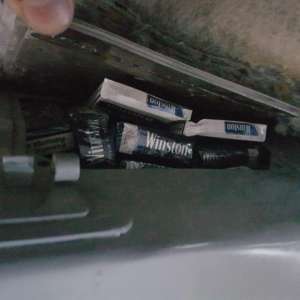 Aproximativ 20.000  de ţigarete de contrabandă descoperite la frontiera de est