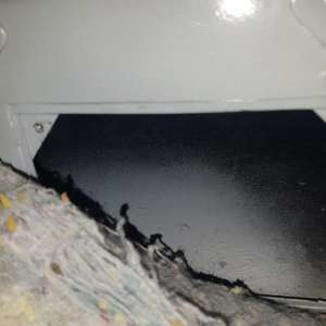 Aproximativ 20.000  de ţigarete de contrabandă descoperite la frontiera de est