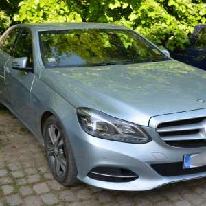 Autoturisme de lux căutate de autorităţile din Marea Britanie, descoperite de poliţiştii de frontieră