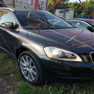 Autoturisme de lux căutate de autorităţile din Marea Britanie, descoperite de poliţiştii de frontieră