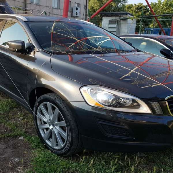 Patru autoturisme căutate de autorităţile din Marea Britanie şi Franţa, descoperite la frontieră