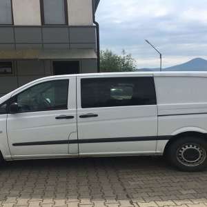 Microbuz furat din Marea Britanie, descoperit de polițiștii de frontieră din Negrești Oaș