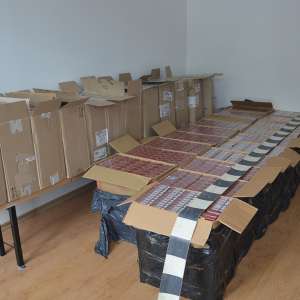 Peste 35.000 pachete țigări confiscate la frontiera de nord a României