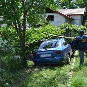 Focuri de armă pentru reţinerea unui contrabandist