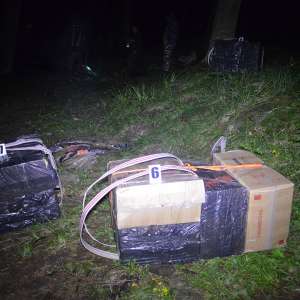 Aproximativ 15.500 de pachete cu țigări de contrabanda confiscate la frontiera de nord