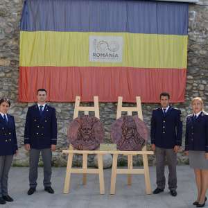 Basoreliefuri amplasate în cel mai pitoresc loc de pe Dunăre