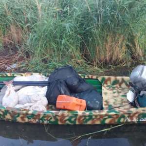 Peste 600 kg de pește și plase de pescuit cu fir textil, confiscate de polițiștii de frontieră