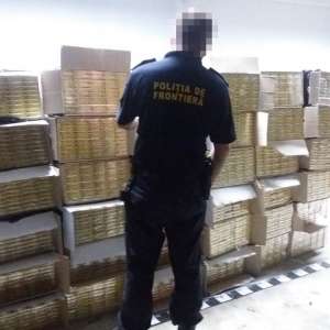 21.000 de pachete cu țigări, confiscate la frontiera de nord