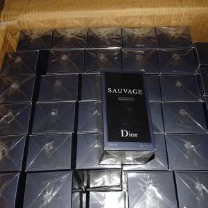 Parfumuri susceptibile a fi contrafăcute, confiscate la P.T.F. Calafat