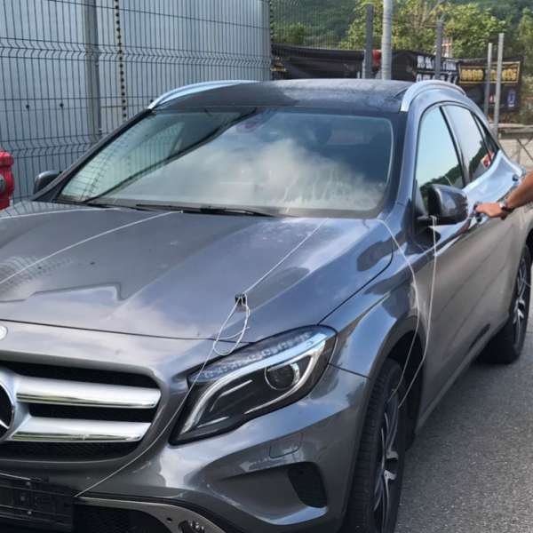 Autoturism căutat de autorităţile italiene, confiscat de poliţiştii de frontieră cărășeni