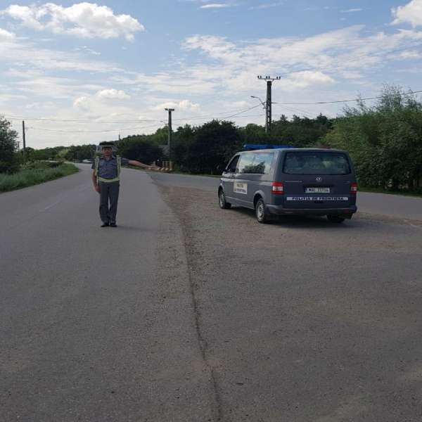 A încercat să păcălească poliţiştii de frontieră, dar s-a ales cu dosar penal