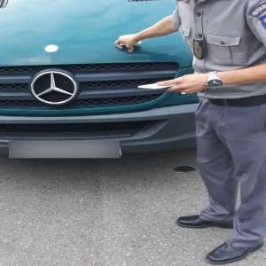 Autovehicul radiat din circulaţie, descoperit în P.T.F. Albiţa