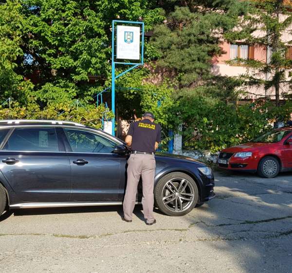 Autoturism marca Audi A6 căutat în Marea Britanie, depistat în PTF Porțile de Fier I