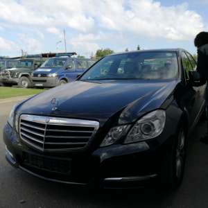 Cetăţean român depistat la frontieră cu  documente false, la volanul unui autoturism furat