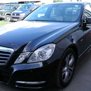 Trei autoturisme căutate de autorităţi, descoperite la frontieră