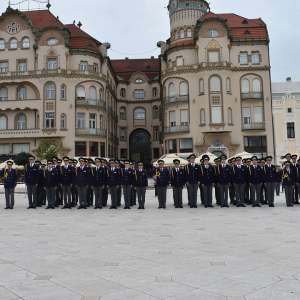 263 de absolvenți ai Şcolii de Pregătire a Agenţilor Poliţiei de Frontieră Avram Iancu Oradea debutează ca polițiști de frontieră