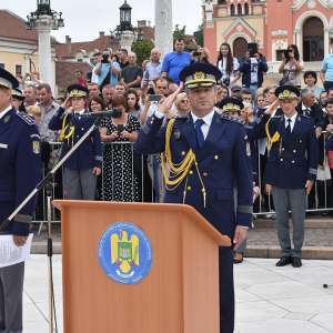 263 de absolvenți ai Şcolii de Pregătire a Agenţilor Poliţiei de Frontieră Avram Iancu Oradea debutează ca polițiști de frontieră