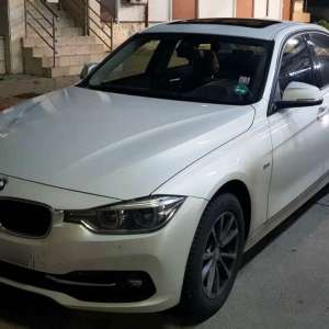 Autoturisme de lux căutate de autorități, descoperite la Sculeni