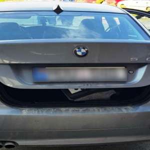 Autoturisme de lux căutate de autorități, descoperite la Sculeni
