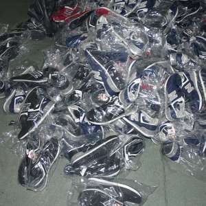 Mii de bunuri susceptibile a fi contrafăcute, confiscate de polițiștii de frontieră din cadrul P.T.F. Giurgiu