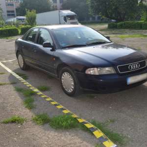 Ţigarete de contrabandă, descoperite în două autoturisme la Iași   