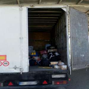 Ţigarete de contrabandă în valoare de aproximativ 240.000 de lei descoperite la frontiera de est