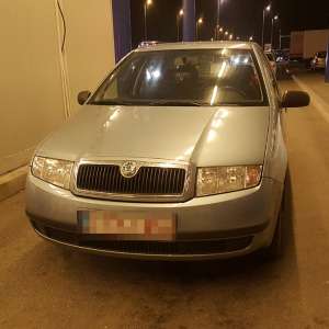 Cetățean palestinian ascuns printre bagaje într-un autoturism, depistat la P.T.F. Calafat