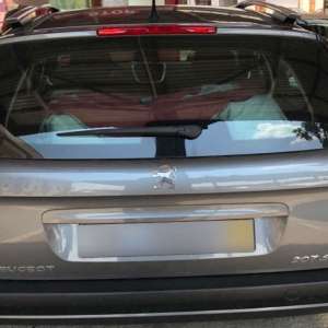 Autoturism radiat din circulaţie, descoperit în P.T.F. Sculeni