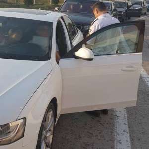 Documente false, descoperite la frontiera de est